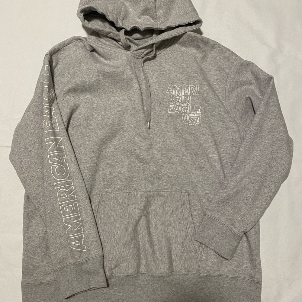 American Eagle sweatshirt mens size xlg great condition